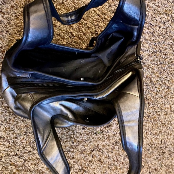 Vera Wang Hobo bag - Picture 3 of 4